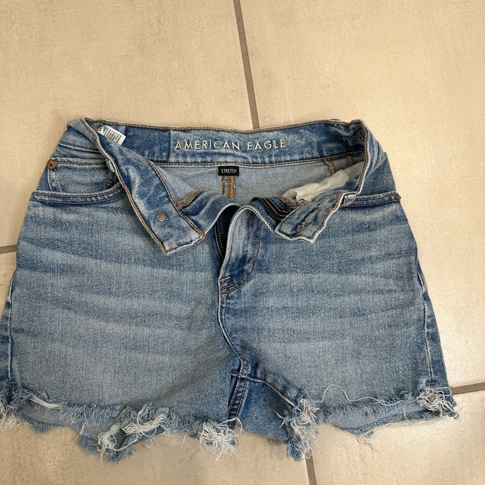 American Eagle Outfitters Women's Blue Denim Shorts